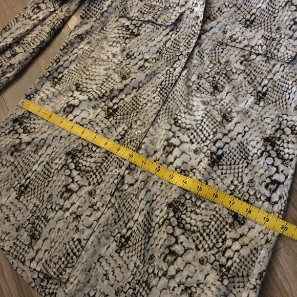 Calvin Klein Reptilian Print Button Down Shirt - Picture 12 of 16